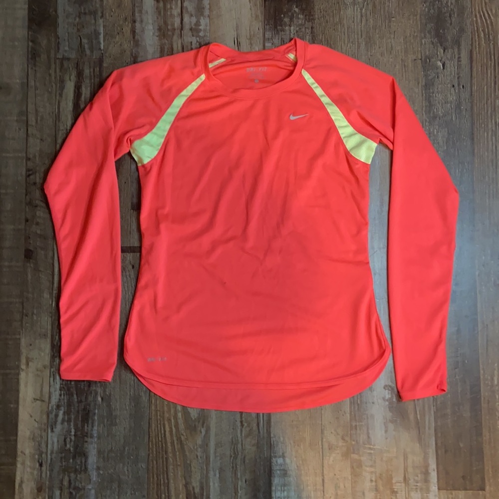 Nike Women’s Dri-Fit Long Sleeve